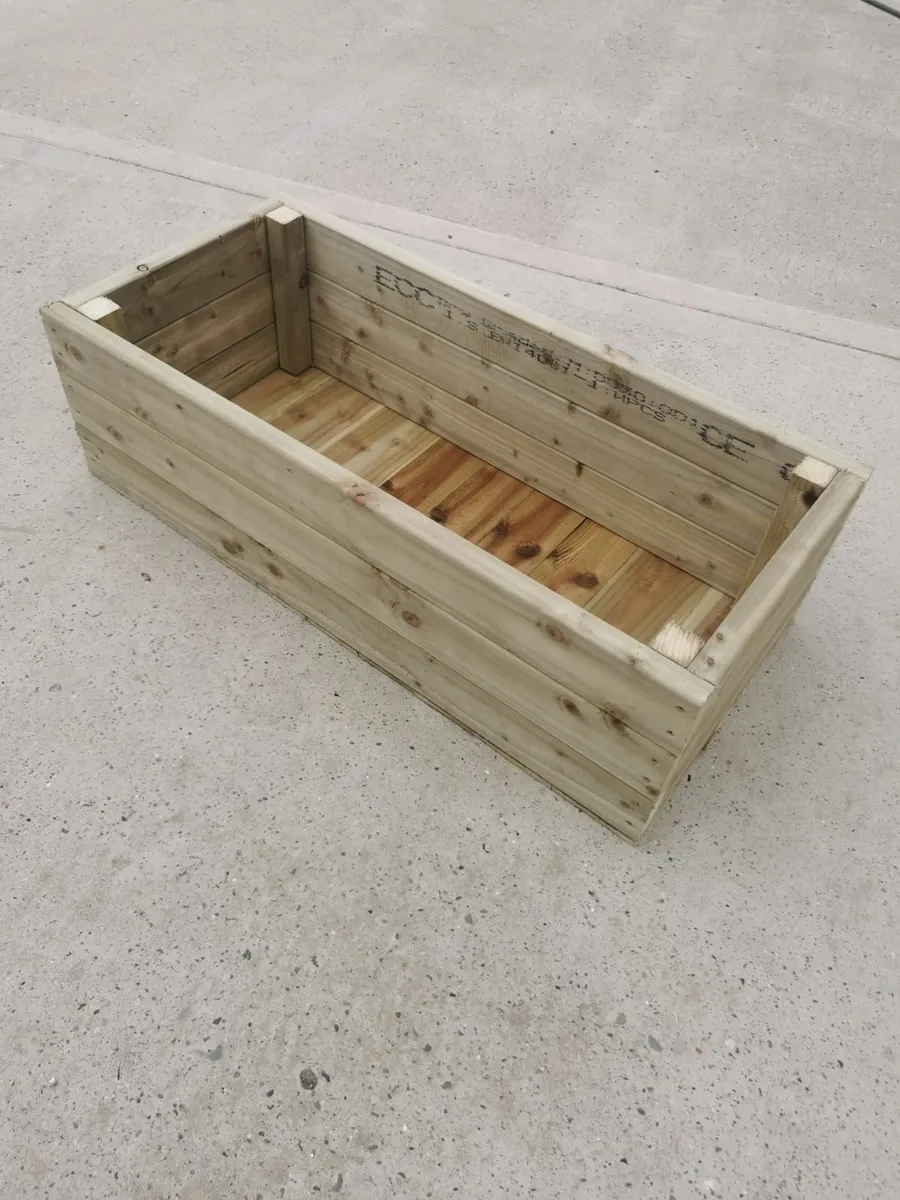 Planter box - Image 1