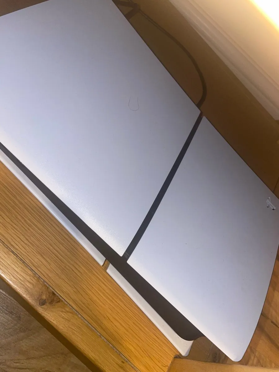 PlayStation 5 Digital Edition - Image 1