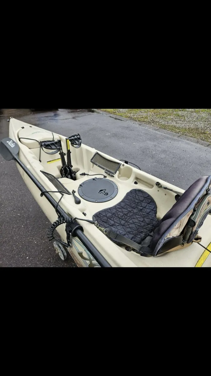 Hobie Mirage Revolution 13 Pedal Kayak (13ft). - Image 2