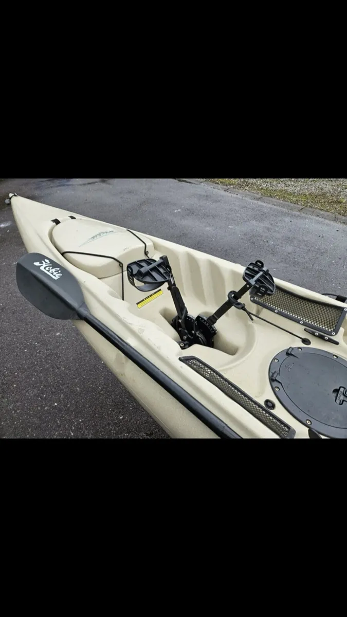 Hobie Mirage Revolution 13 Pedal Kayak (13ft). - Image 3
