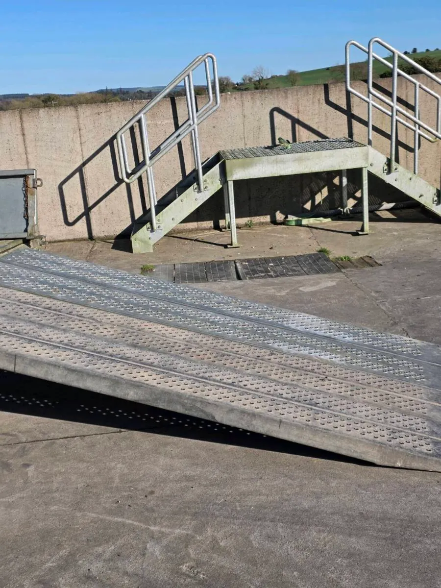 Ramps for trailers - Image 1