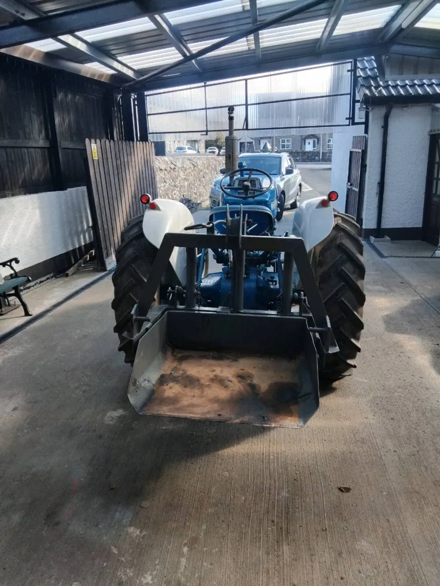 Vintage tractors - Image 2