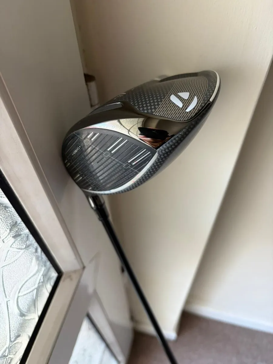 TaylorMade Qi35 Max Lite Golf Driver DELIVERY AVAI - Image 1