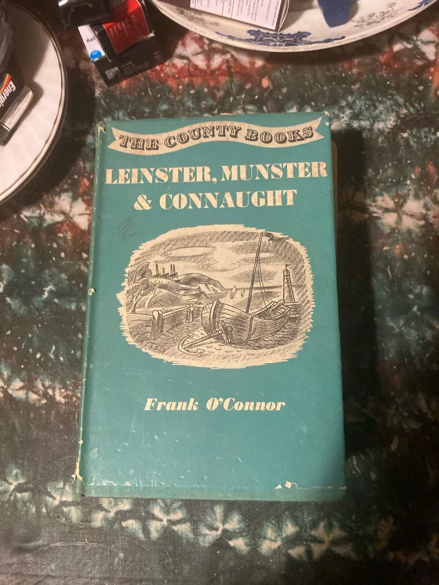 Rare 1950s Irish first edition book free postage