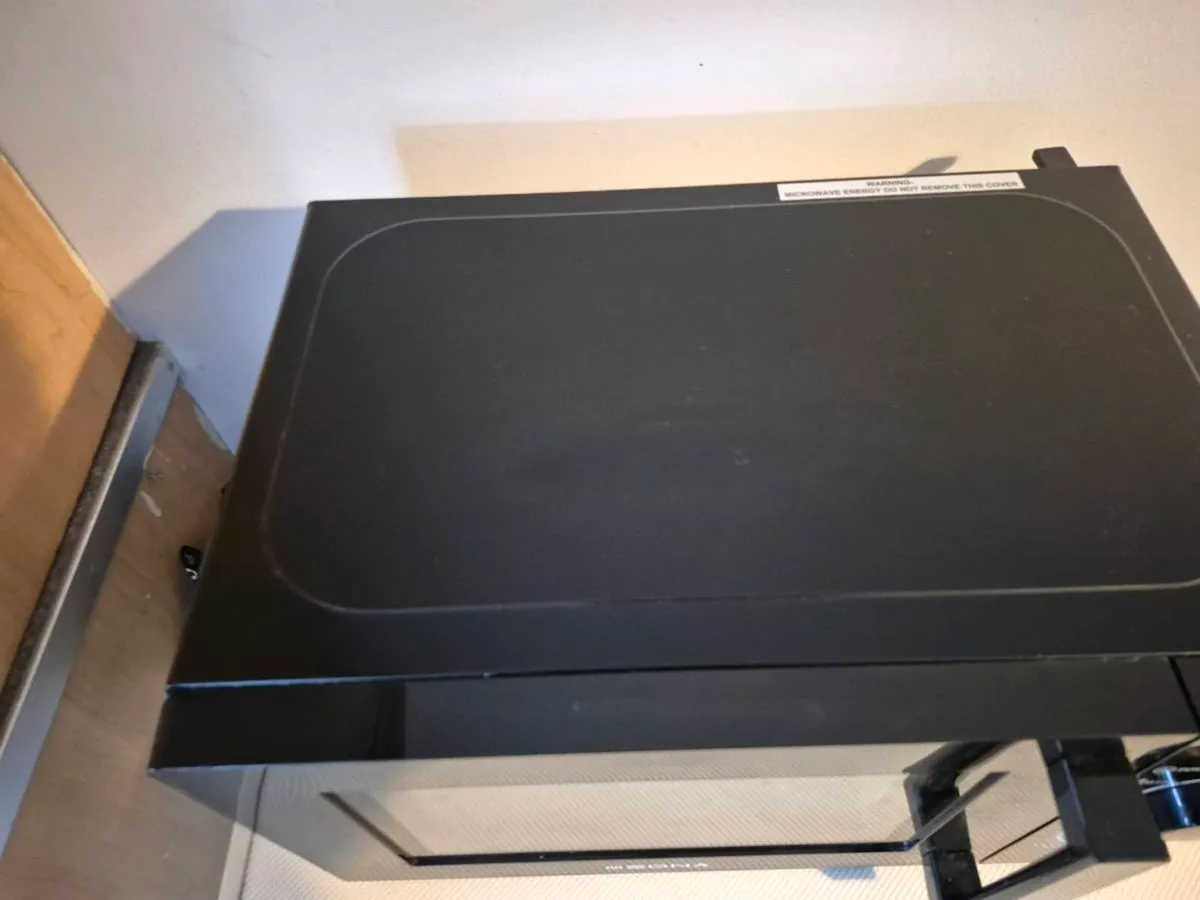 Microwave - Image 4