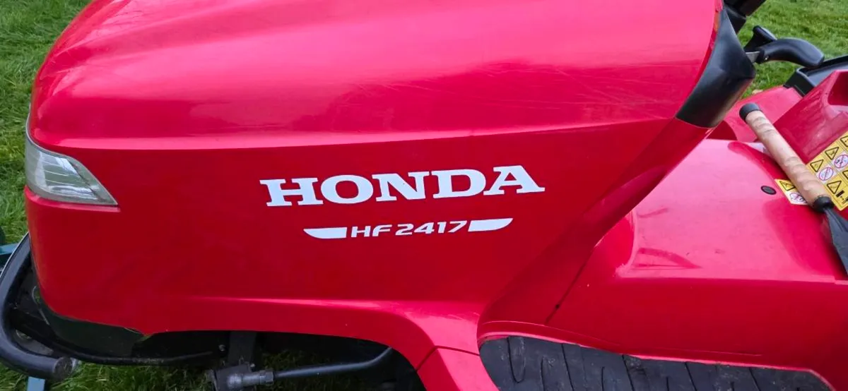 Tractor lawnmower - Image 3