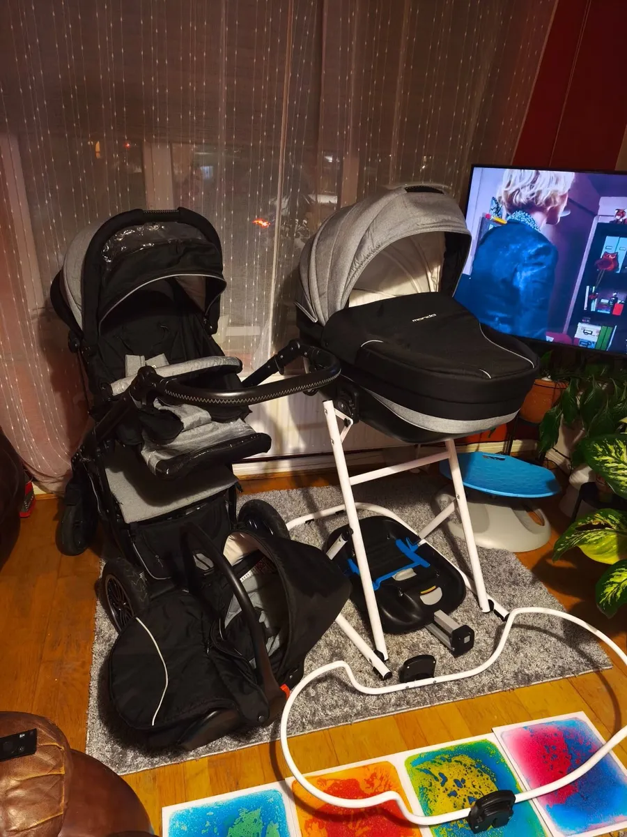 Baby travel set - Image 1