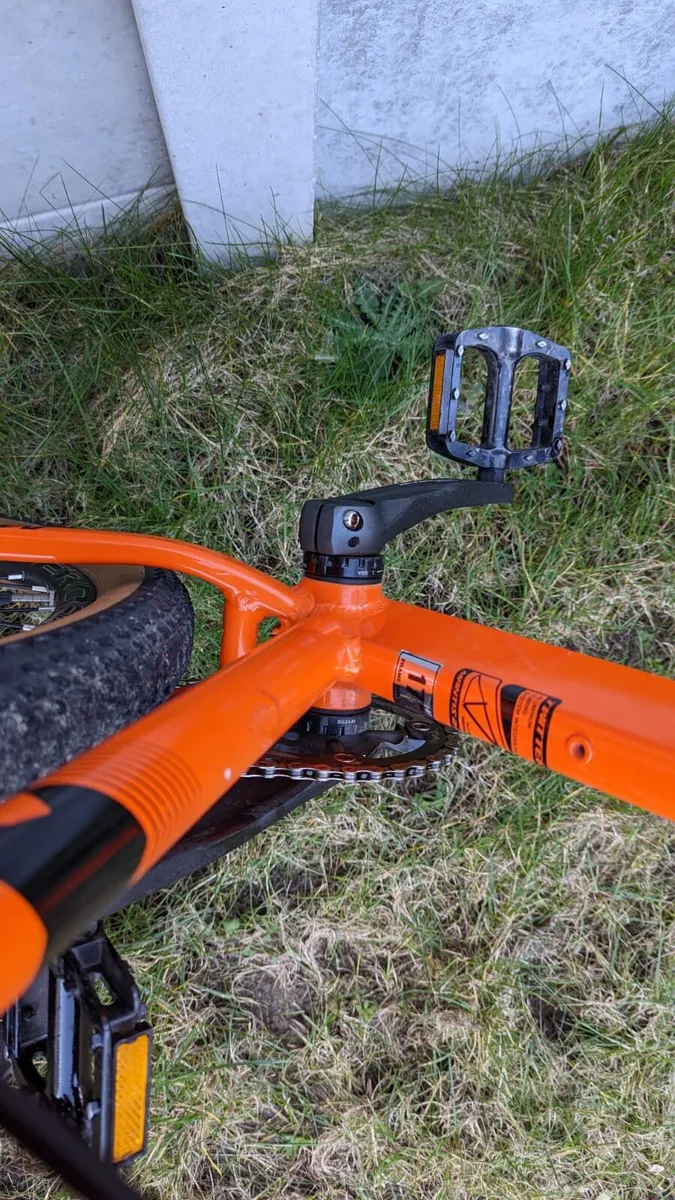 Shimano deore 12 speed mountain bike - Image 2