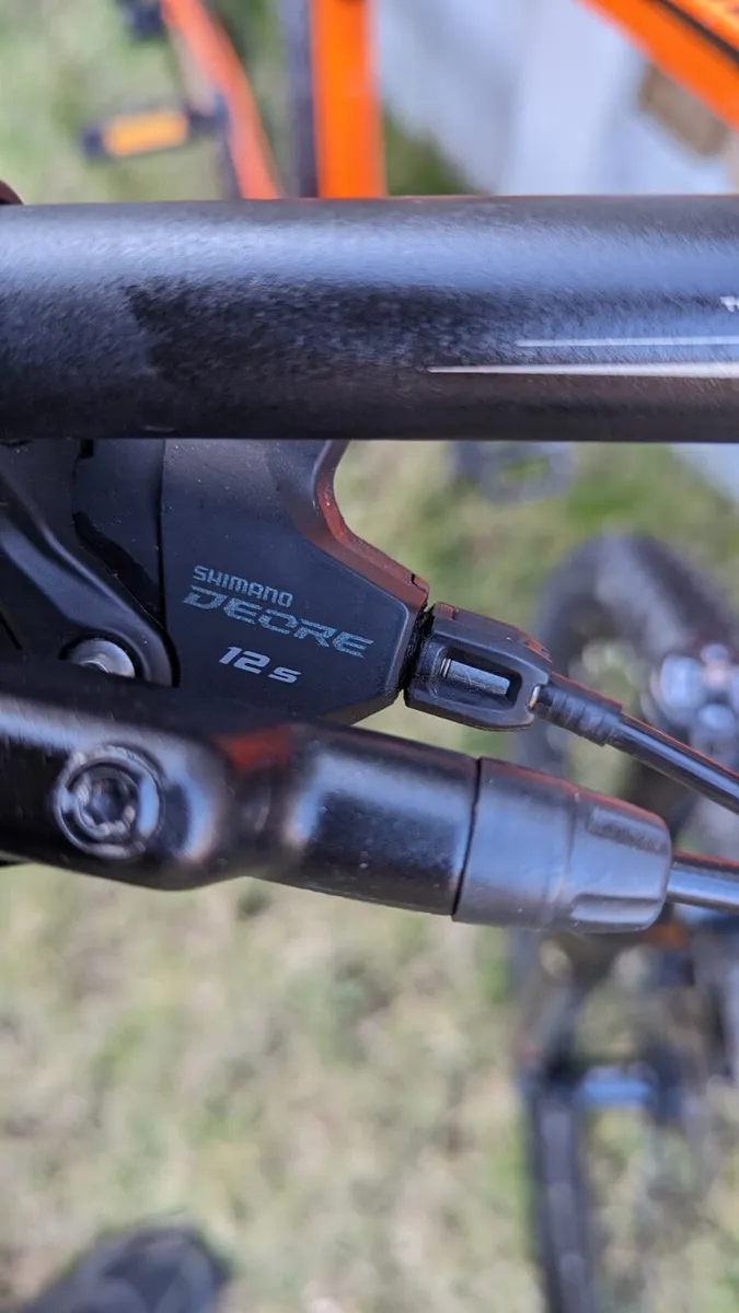 Shimano deore 12 speed mountain bike - Image 4