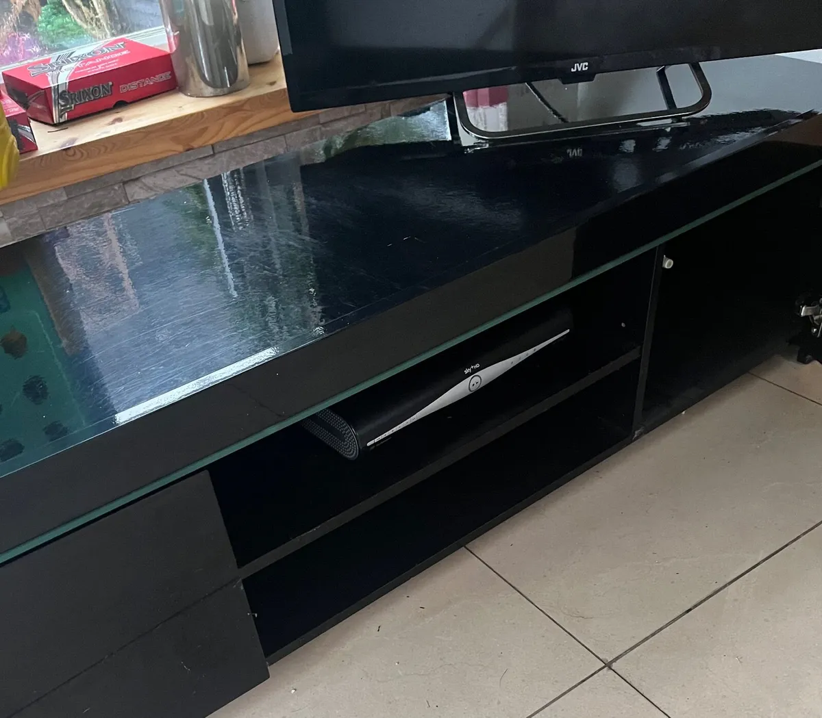 Tv stand - Image 1