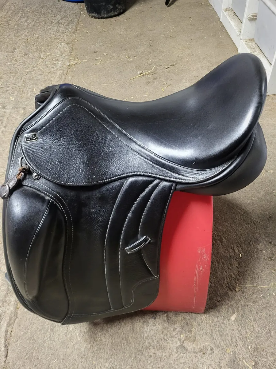 Dressage Saddle - Image 2