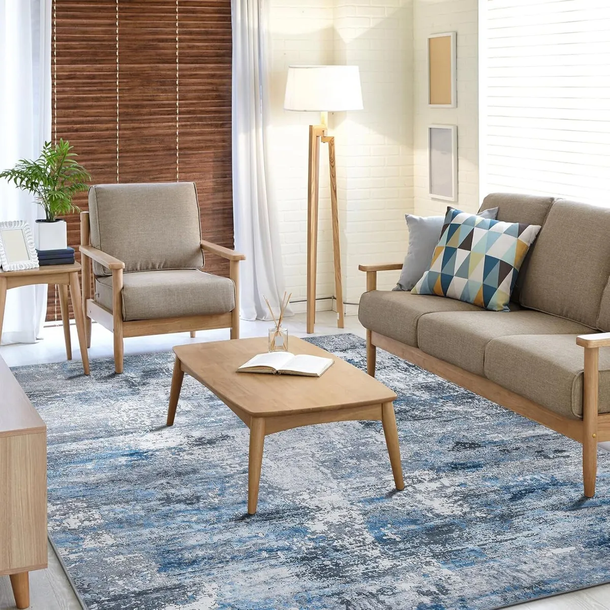 Extra Large Rug 200 x 300 CM - Machine Washable - Image 2