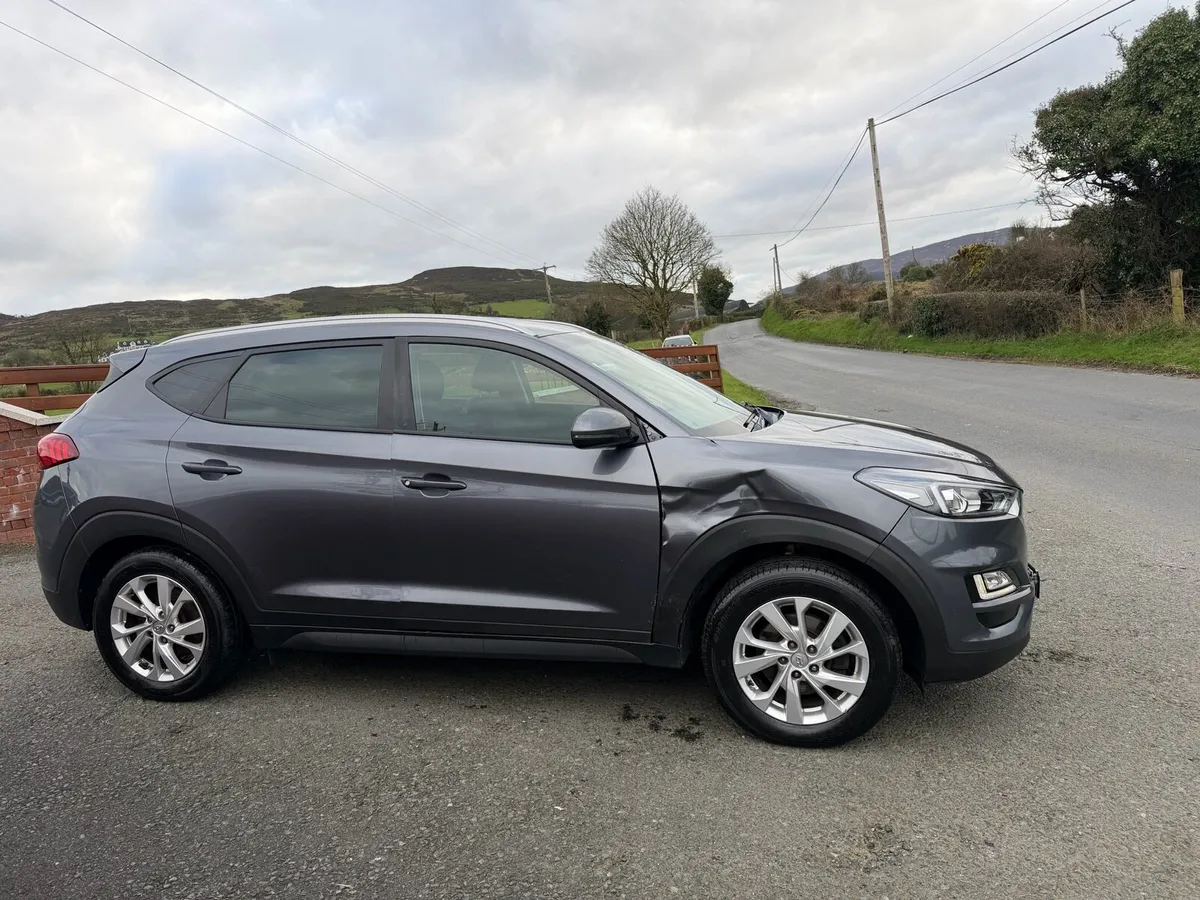 2018 Hyundai Tucson - Image 4