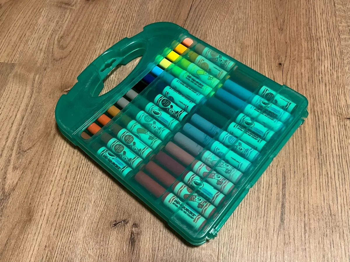 Crayola Pip Squeak Markers w/ Case - Image 2