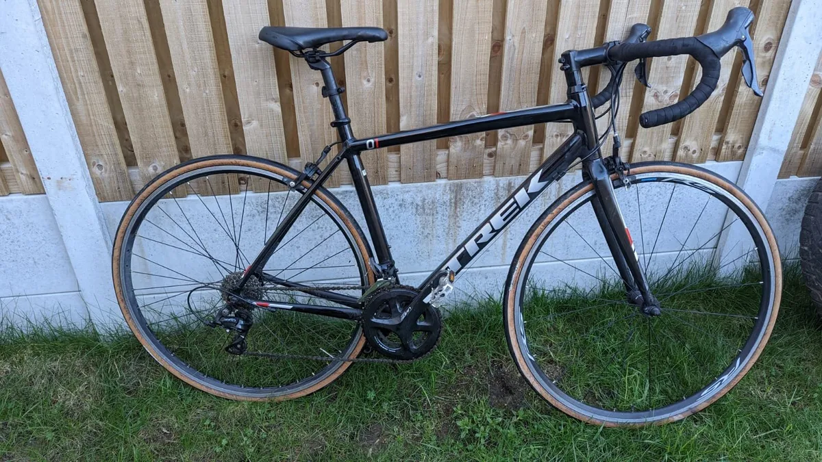 Trek 01 sora ( delivery ) ( serviced ) - Image 1
