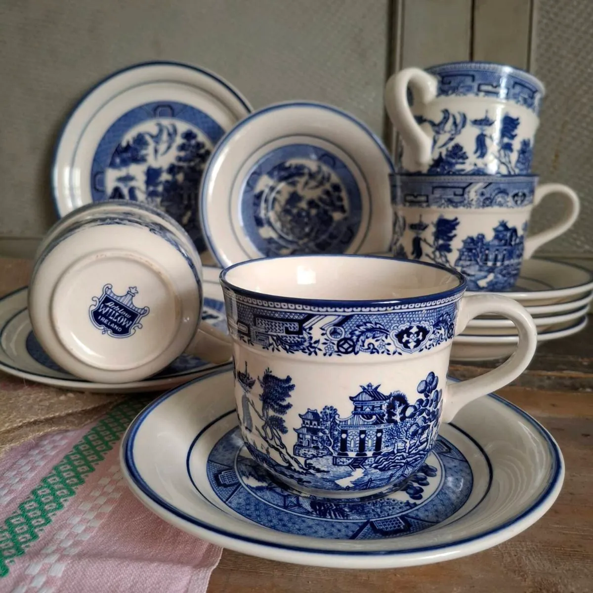 Arklow Pottery Willow Set - Image 1