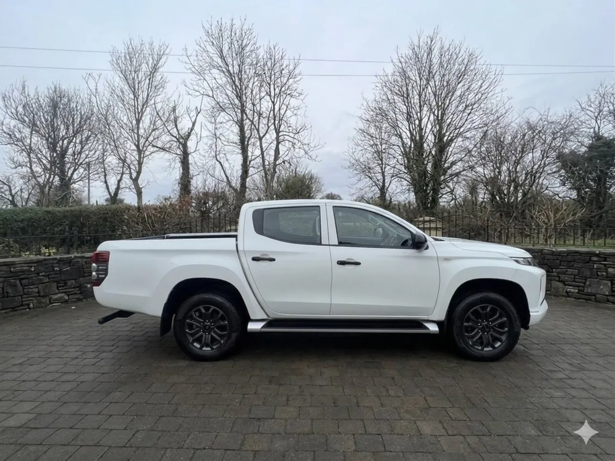 2020 Mitsubishi L200 - Image 4