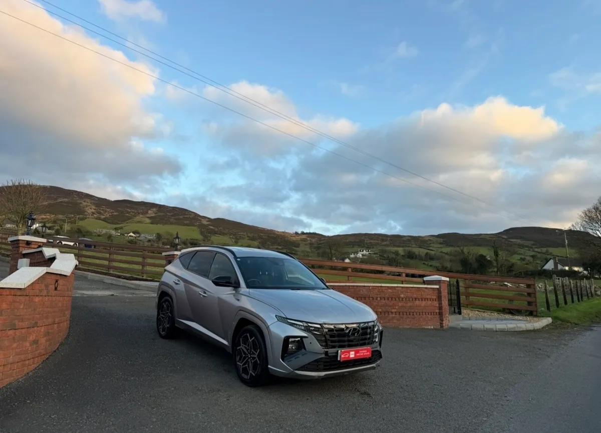 2022 Hyundai Tucson N Line Hybrid - Image 2