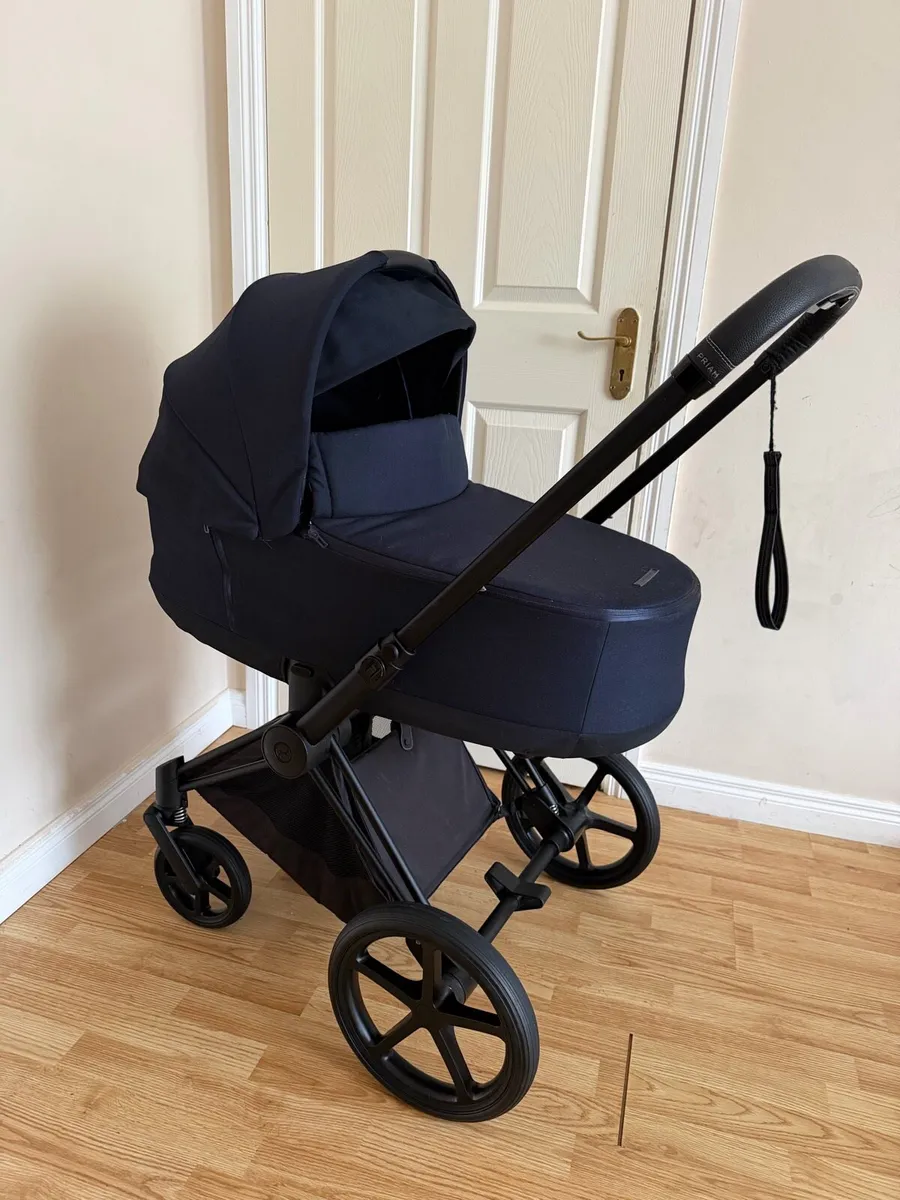 Cybex Priam + Base Isofix + Car Seat Cybex - Image 4
