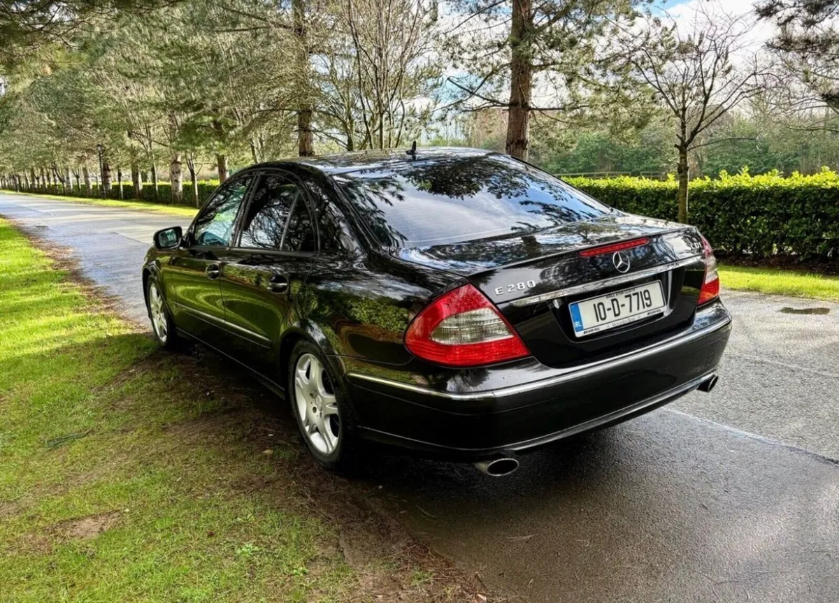 ❇️ Limousine Taxi for Sale with plate ❇️ - Image 4