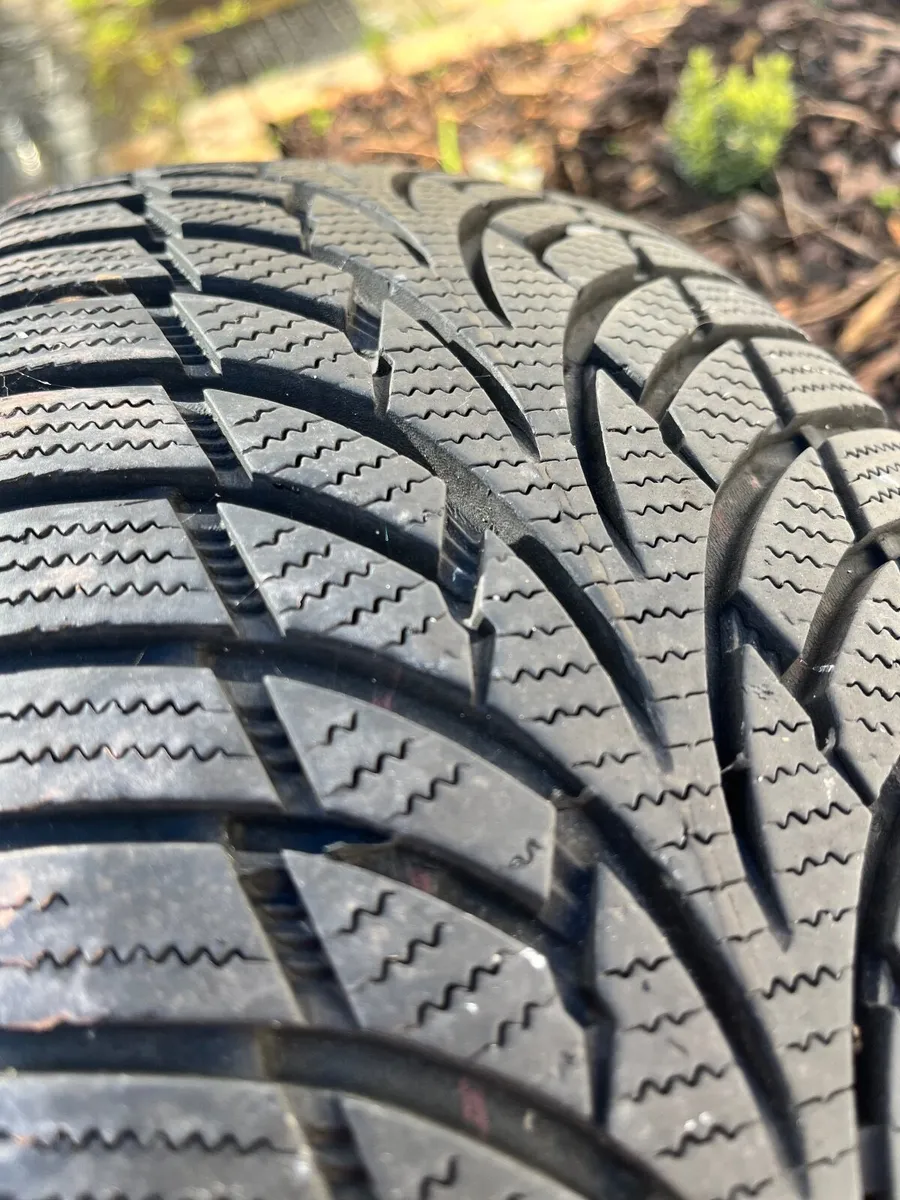 Car winter tyres - Image 4