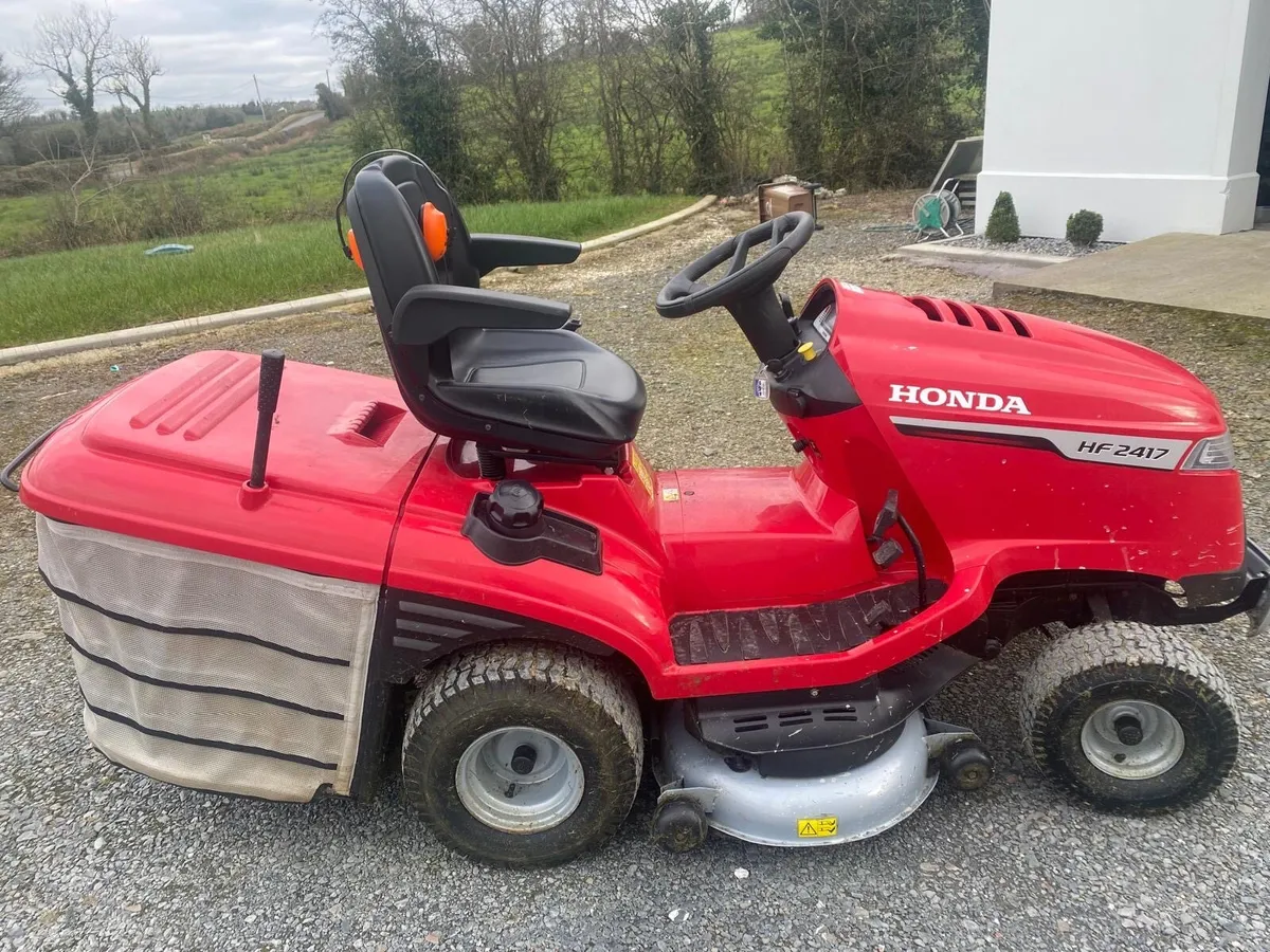 Honda Tractor lawnmower - Image 4