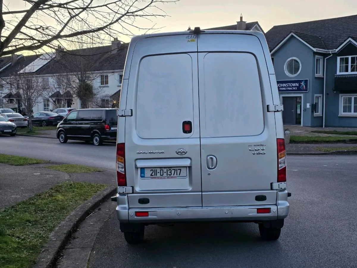 211 LDV V80 LHR Full Spec READ AD - Image 4