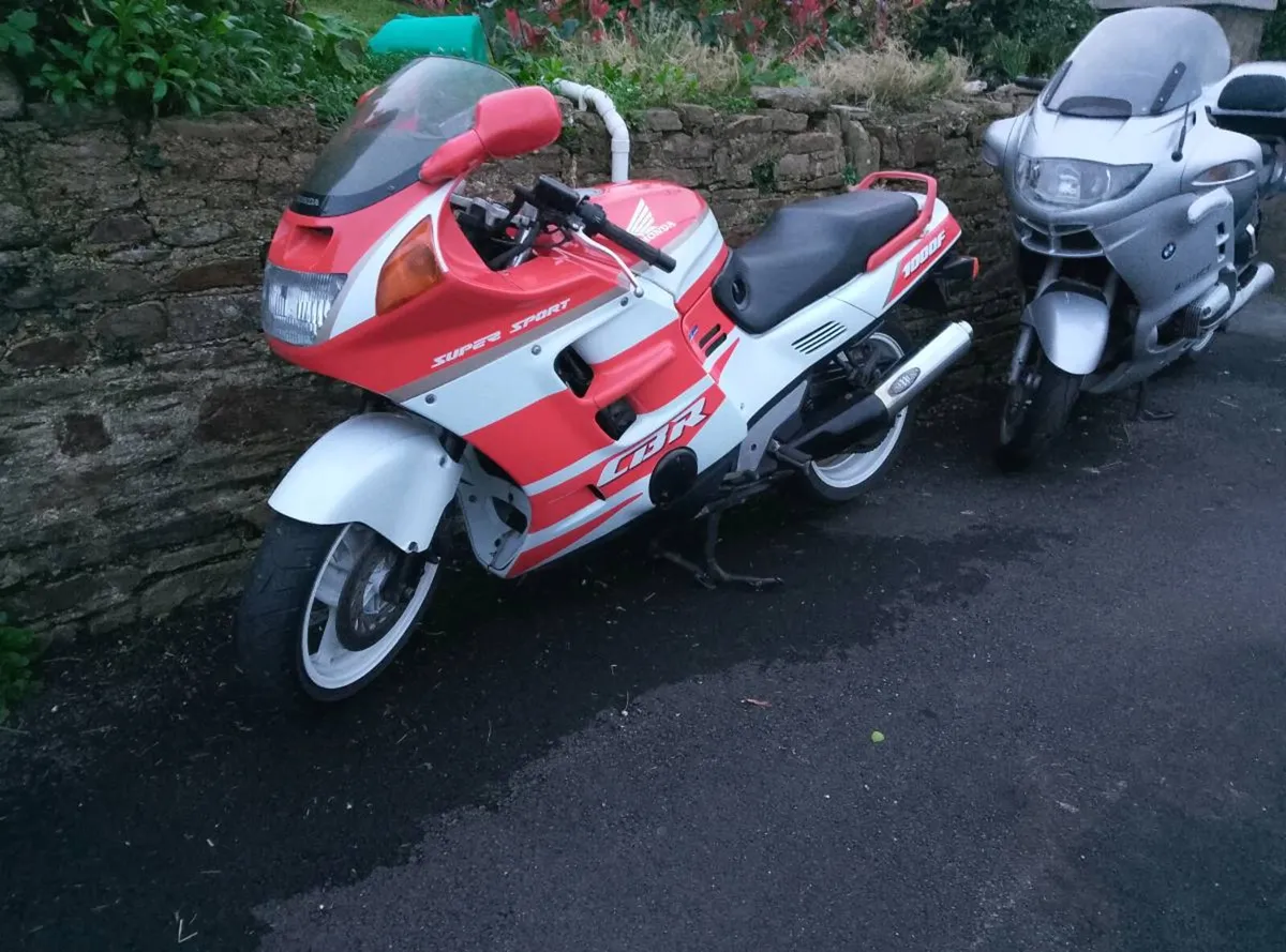 Honda CBR1000F 1990. - Image 3