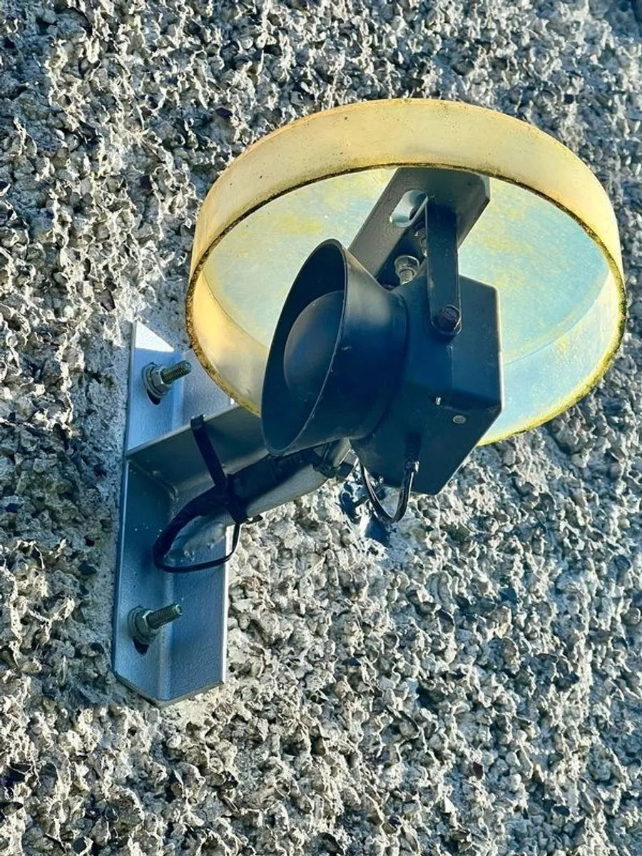 Pest deterrent - Image 2