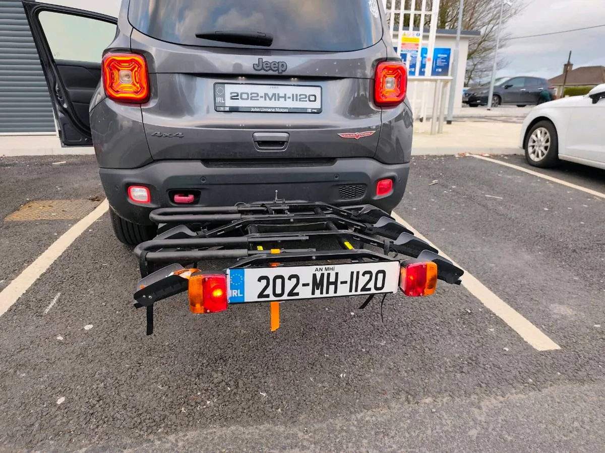 Halfords Bike/Bicycle Carrier - Image 2