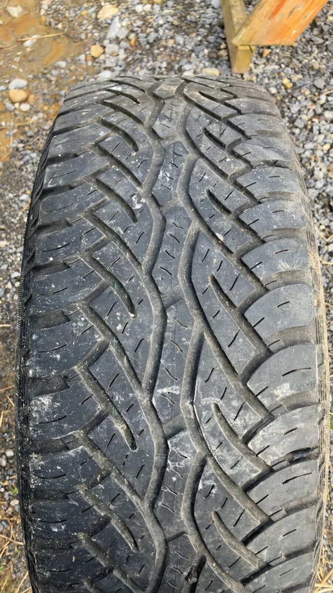 Toyota Land Cruiser wheel - Image 2