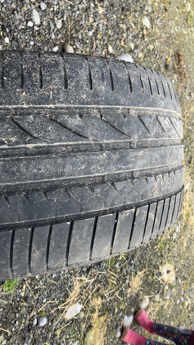 Toyota Land Cruiser wheel - Image 3