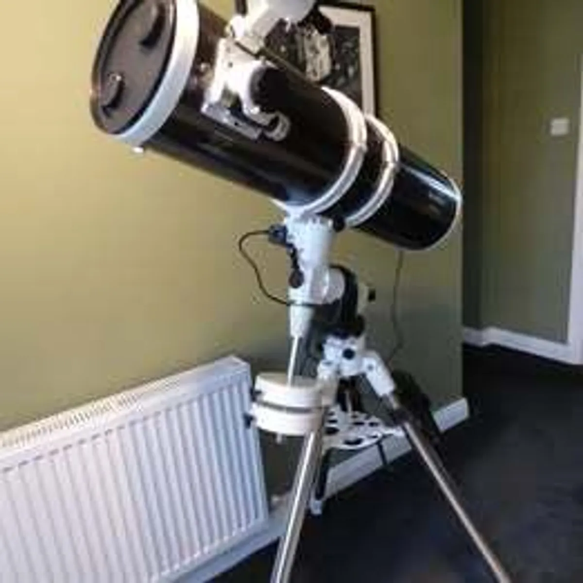 Skywatcher  Telescope with Synscan goto Mount - Image 3