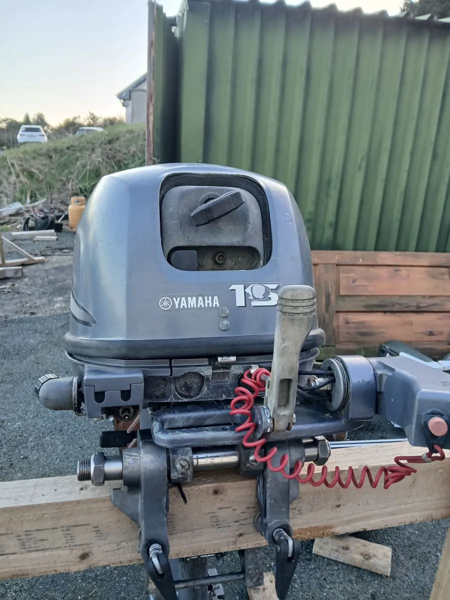Yamaha 15hp fourstroke outboard - Image 1