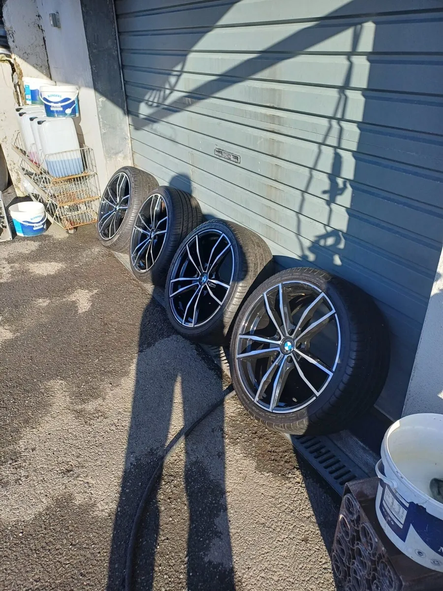2 sets of bmw alloys - Image 3