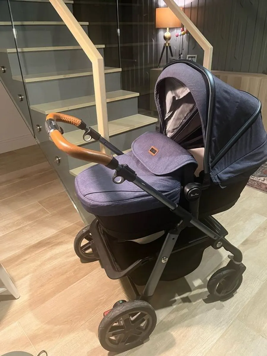 Silvercross Wave Travel System incl Maxi Cosi & Isofix - Image 1