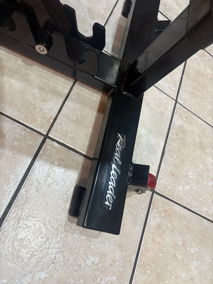 REAL LEADER COMMERCIAL WEIGHT BENCH, WAS 725 EURO! - Image 4