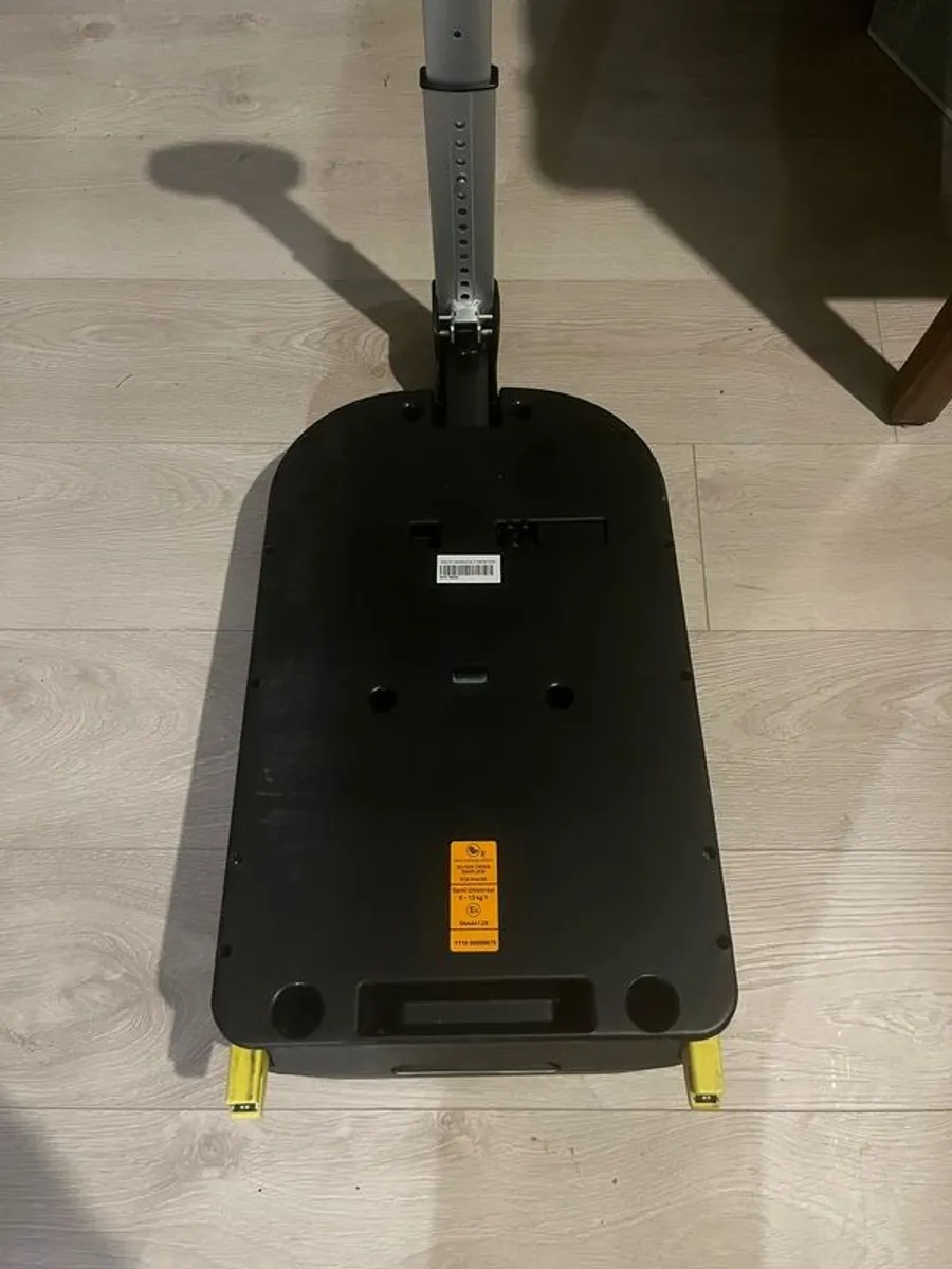 Silvercross Wave Travel System incl Maxi Cosi & Isofix - Image 4