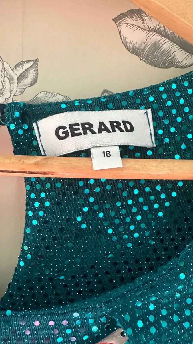 New women’s top 16 - Image 3