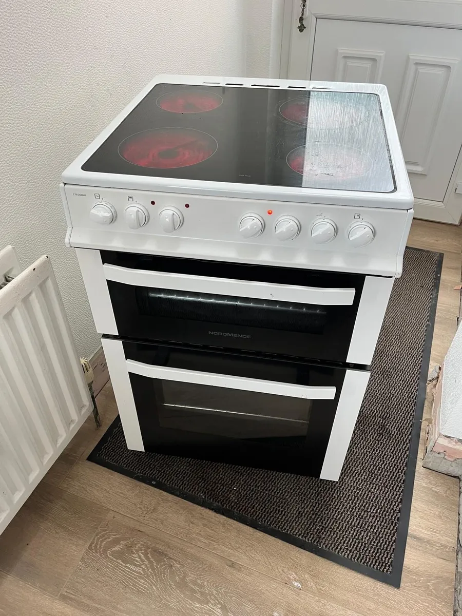 Nordmende 60cm wide cooker - Image 2