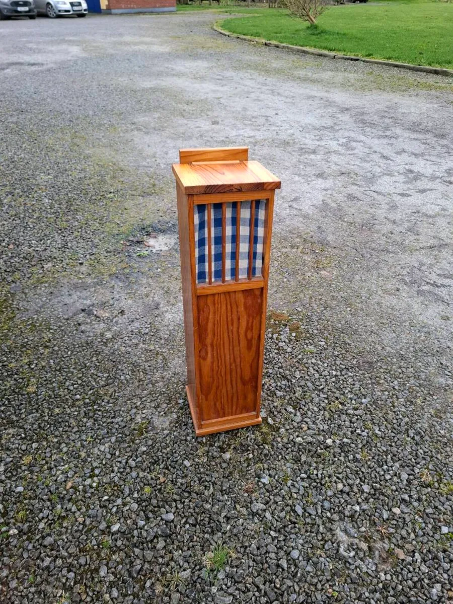 Vintage wood box - Image 2