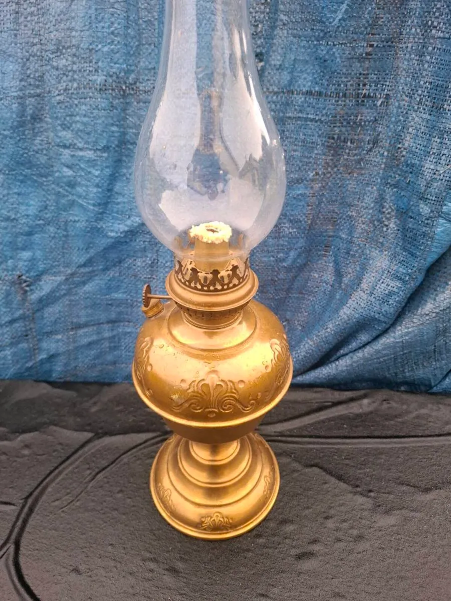 Brass oil lamp - Image 2