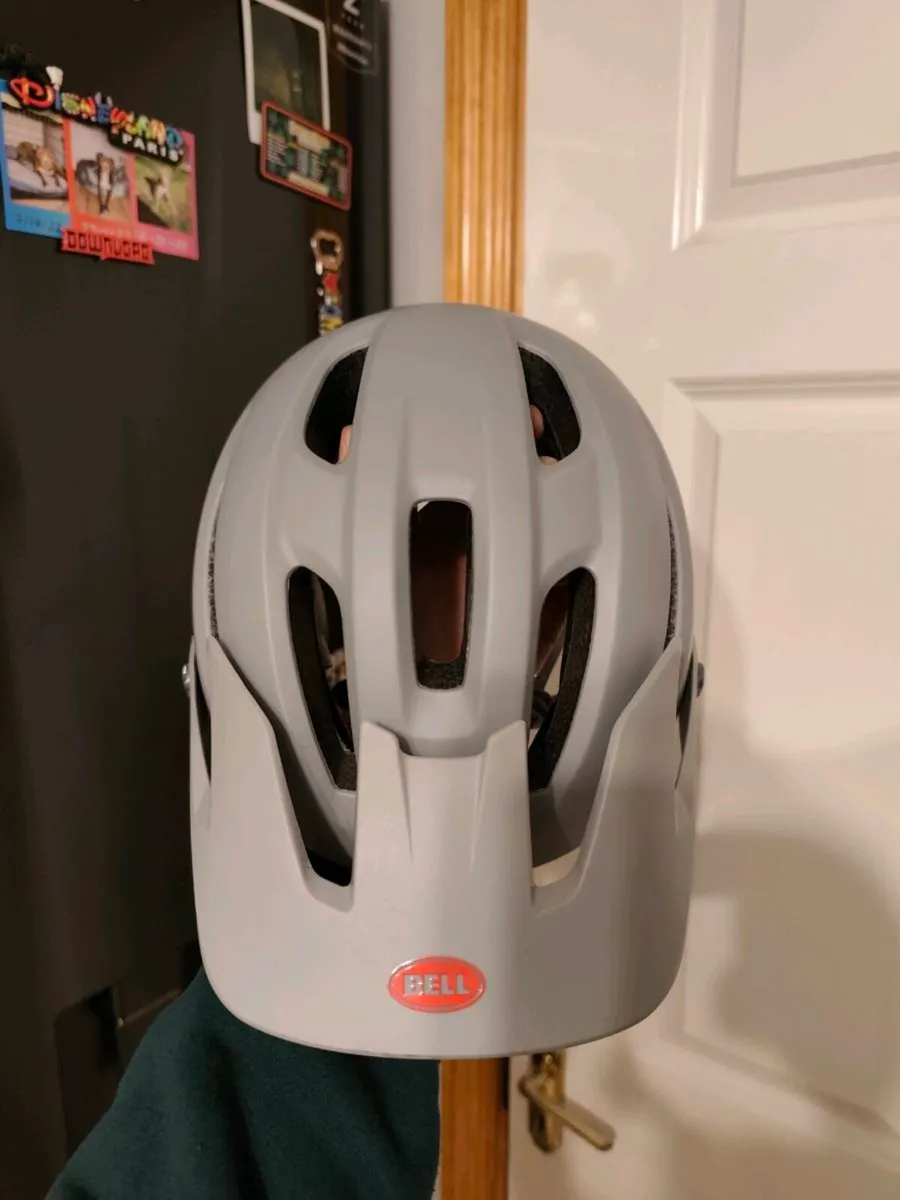 Bell Bicycle/bike Helmet - Image 2