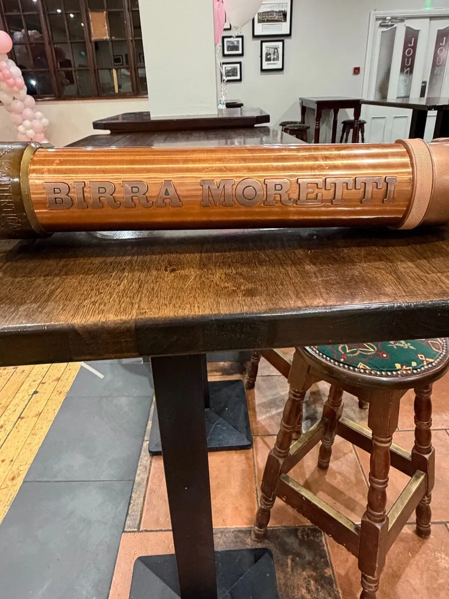 Moretti Beer Tap and Glasses - Image 1