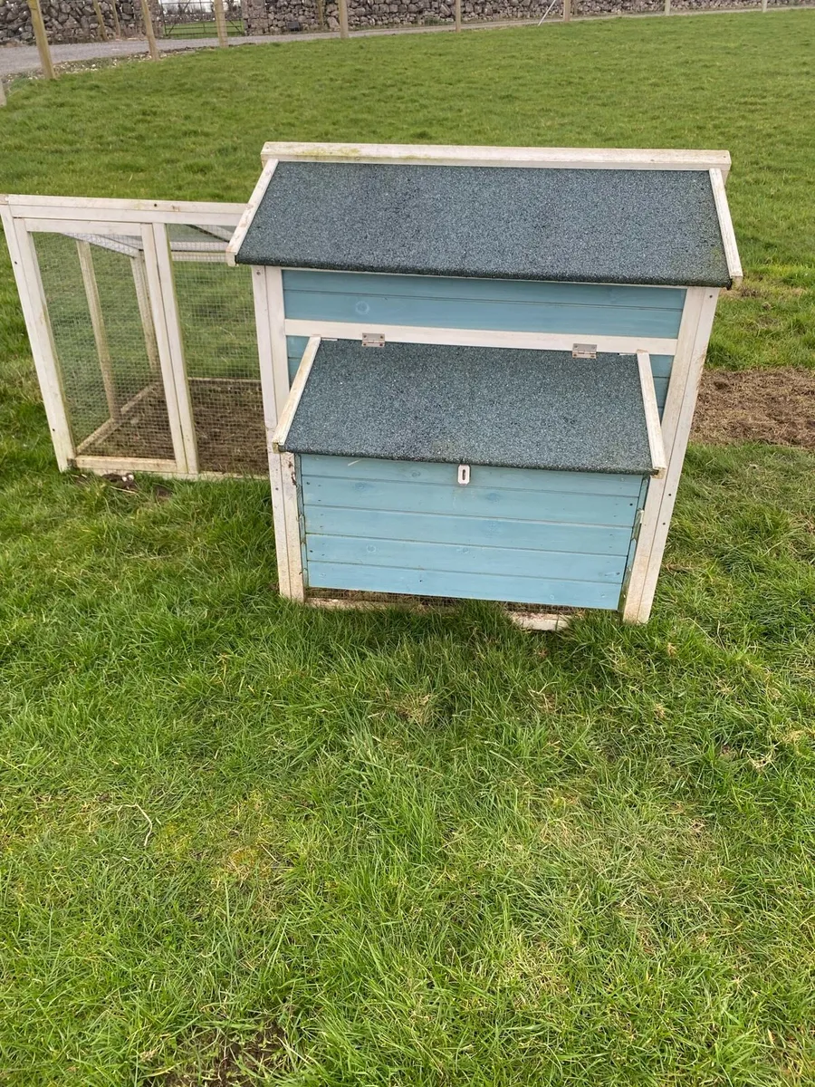 Chicken Coop - Image 2
