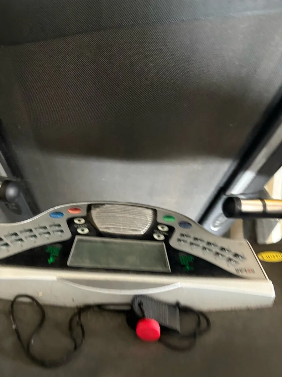 Treadmill & rowing machine for sale - Image 3
