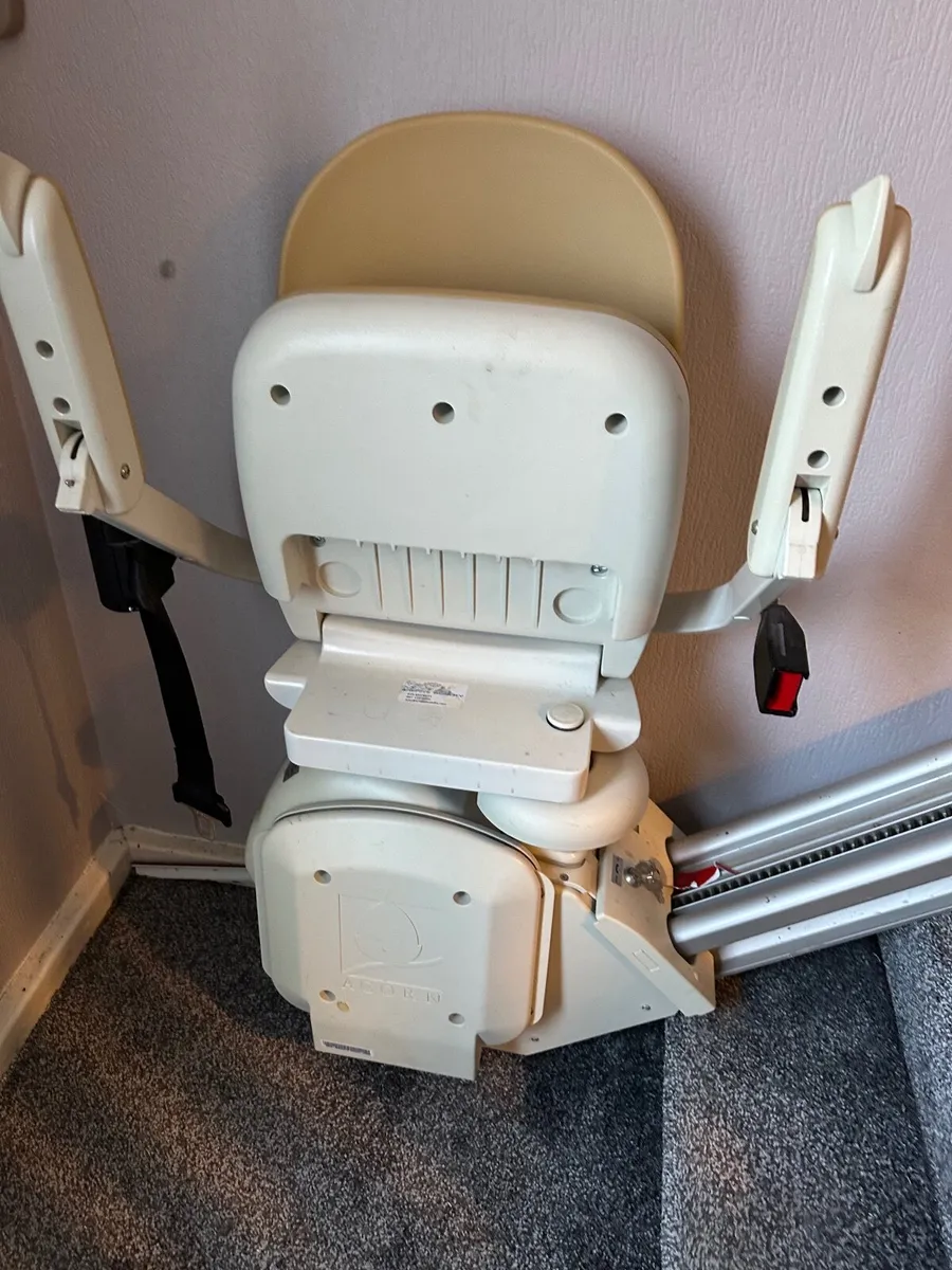 Stairlift - Image 4