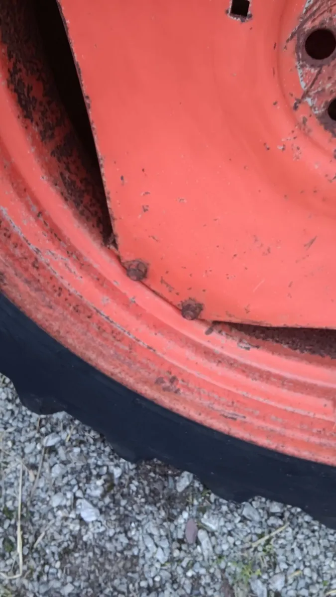 Ford  wheels 12.4.36 and 16.9.38 - Image 3