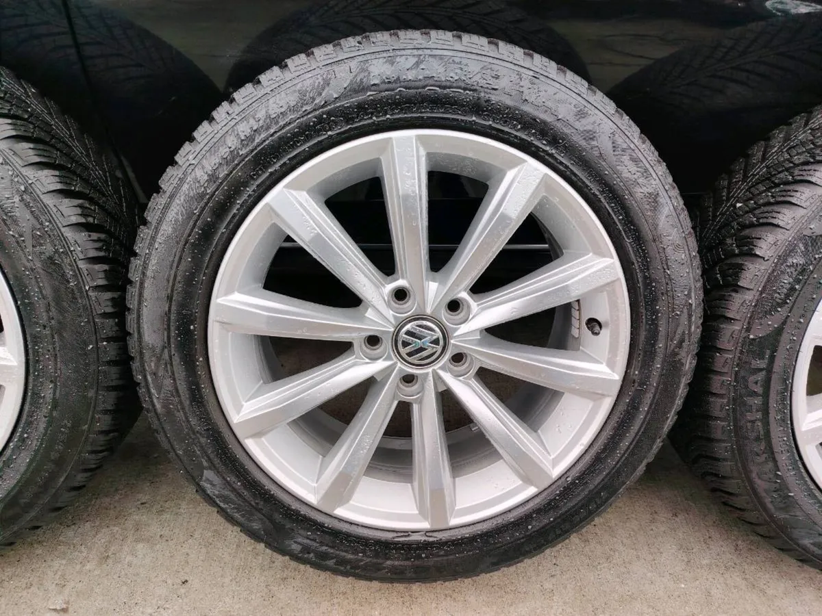 VW alloy wheels like new - Image 3