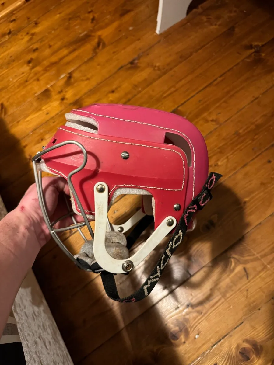 Red skateboarder sk100 - Image 2